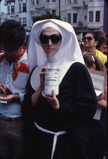 Première manifestation de victimes : mai 1983